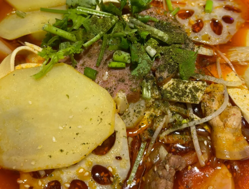 沒(méi)手藝能開(kāi)冒菜店嗎？帽牌貨教你輕松上手