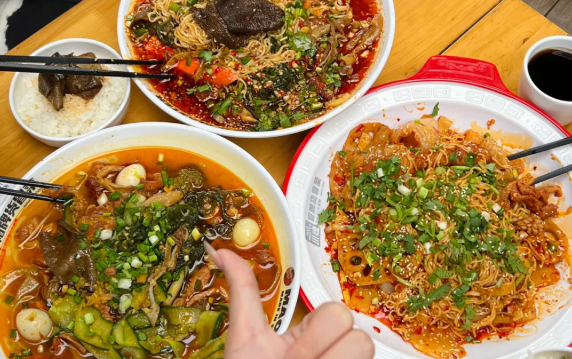 現(xiàn)在愛吃冒菜的人多不多？